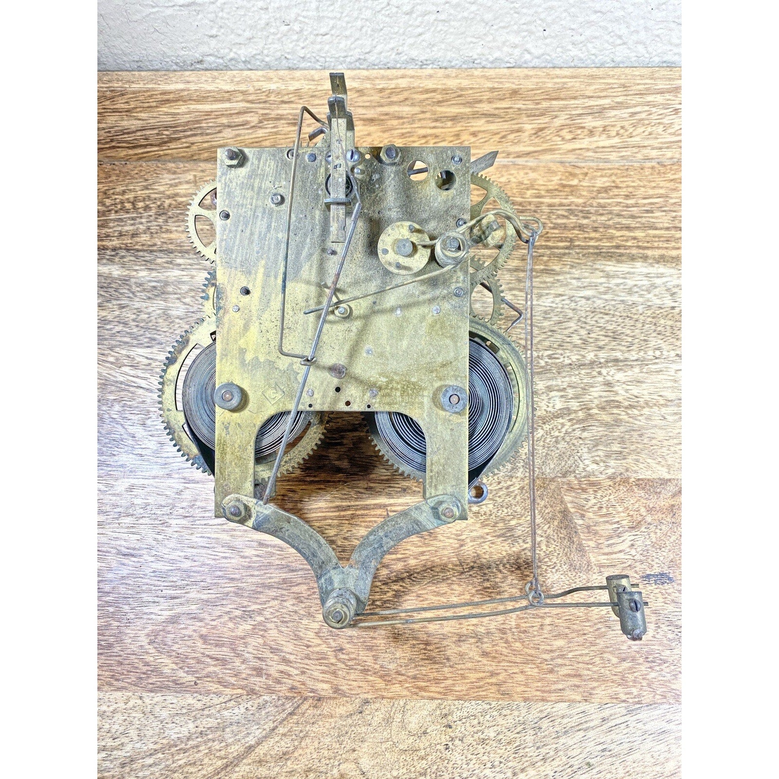 Gilbert Clock Movement (Stamped 24) Drop Lever (See Pics To ID Mvmt) (KD1163)