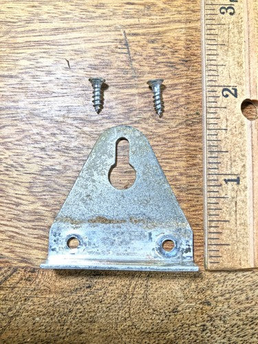 Vintage Metal Clock Hanger Bracket           (K8930)
