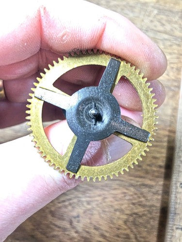 Korean LAVA Clock Movement Hands Post (See Pics To ID Movement) (K8417)