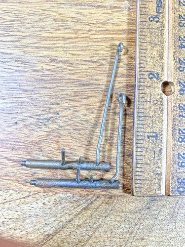 GM Angem Cuckoo Clock Movement Bellows Levers     (KD1376)