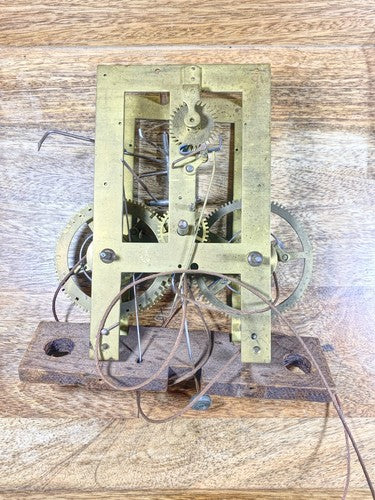 Unbranded 30 Hour Clock Movement Drop Lever (See Pics To ID Movement) (KD504)