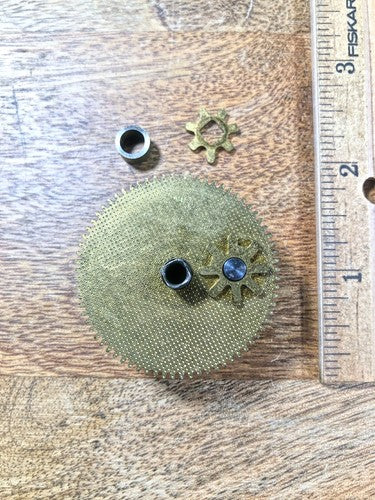 Junghans W 274 / 200 Clock Movement Time Side Main Wheel (Spring Is Good) (K8667