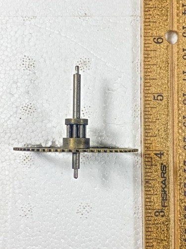 Unbranded 8 Day Clock Movement Time Side 2nd Wheel (See Pics To ID Mvmt) (KD1535