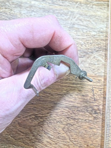 Kienzle Clock Movement Rack Hook (See Pics To ID Mvmt) (K9374)