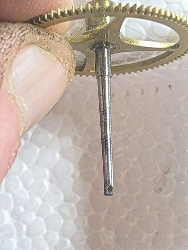 L.E.P. Japy & Cie Clock Movement Hands Post (K8177)