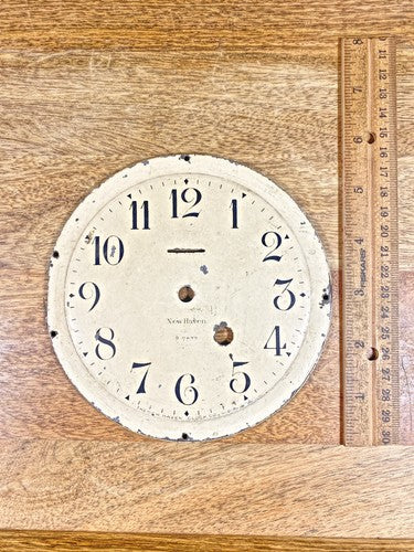 Nice Old New Haven Time Only 8 day Clock Movement Dial Pan  (KD011)