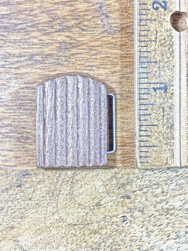 Cuckoo Clock Door 28.57mm X 21.17mm    (KD693)