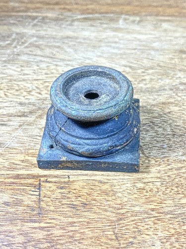 Large Round Mantel Clock Column Base (KD908)