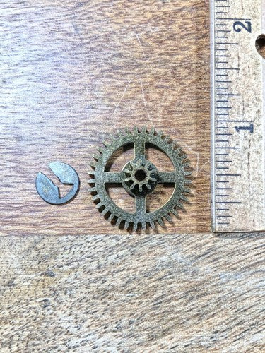 Heirloom Clock Movement Minute Wheel (See Pics To ID Mvmt) (K8901)