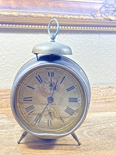 Antique Seikosha Alarm Clock For Parts Or Repair (Time Spring Blown)   (K9965A)