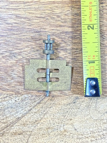 New Haven Clock Movement Strike Side Fan  (See Pics to ID Mvmt)  (KD1211)