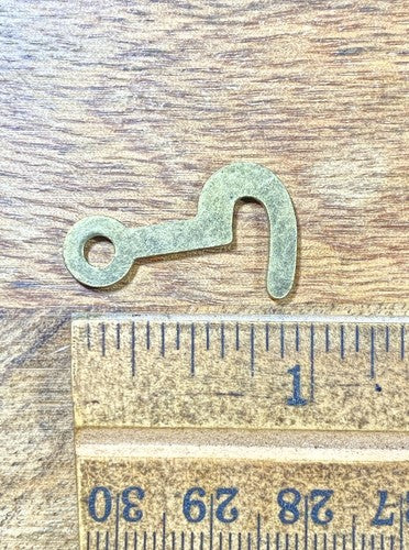 Old Clock Door Latch            (KD377)