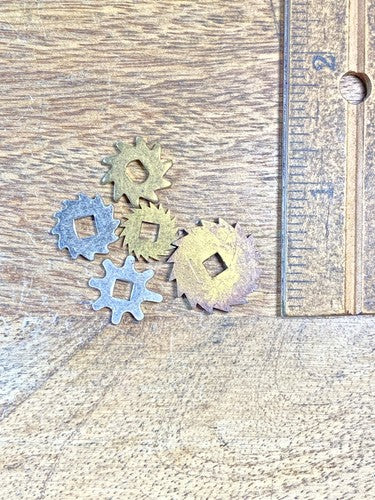 Assorted Lot Of Old Clock Movement Click Wheels (Lot Of 5) (KD2070)