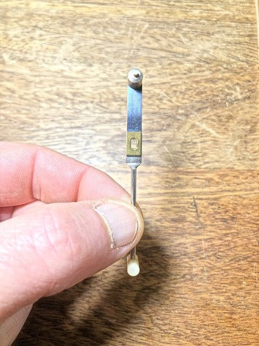 Unique 2 5/8 Inch Long Clock Pendulum Leader    (K8781)