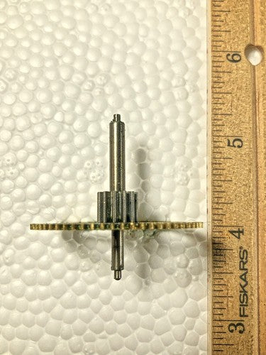 Urgos UW32127B Series Clock Movement Chime Side 2nd Wheel     (K8845)