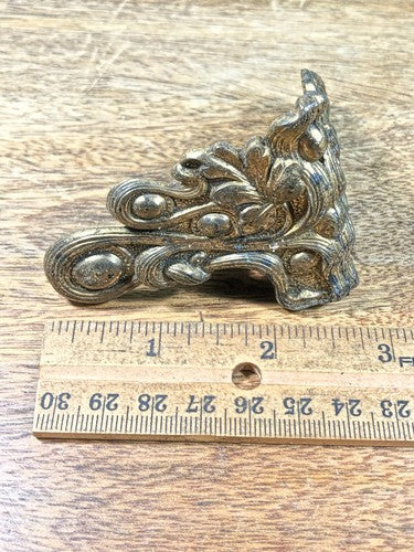 Antique Clock Foot - Vintage Clock Parts       (K9518)