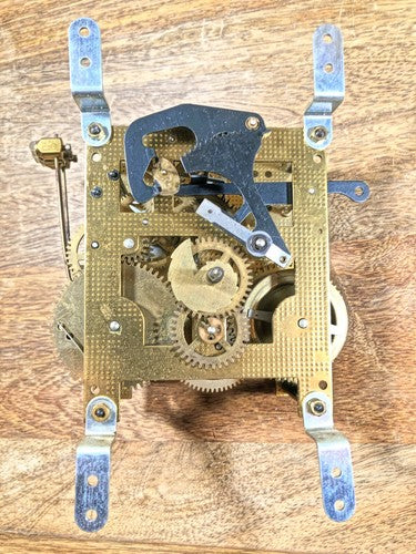 Urgos UW07073 Series Clock Movement Nut (See Pics To IDMvmt ) (K8939)