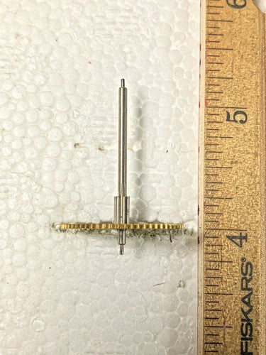 Seth Thomas A403-002 Clock Movement Strike Side 5th Wheel   (K9573)