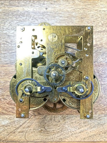 Old Junghans Clock Movement Strike Side Fan (See Pics To ID Mvmt)   (K9734)