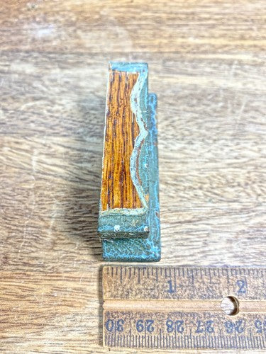Mantel Clock Column Top    (KD2254)