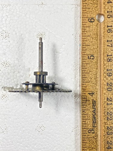 Unbranded 8 Day Clock Movement Strike Side 3rd Wheel (See Pics To ID)(KD1538