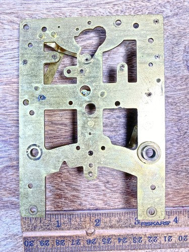 New Haven Clock Movement Front Plate (Pivots Look Good) (KD2208)