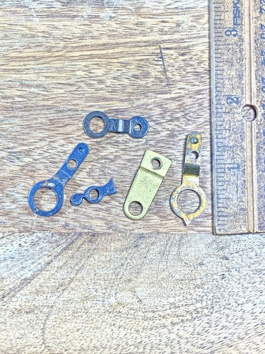 Assorted Lot Of Clock Movement Click Wheel Parts - Vintage Clock Parts    KD2135