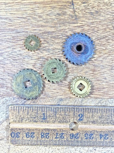 Assorted Lot Of Old Clock Movement Click Wheels (Lot Of 5) (KD1986)