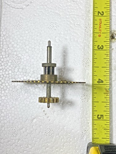 New Haven Clock Movement Strike Side 2nd Wheel  (See Pics to ID Mvmt)   (KD1214)