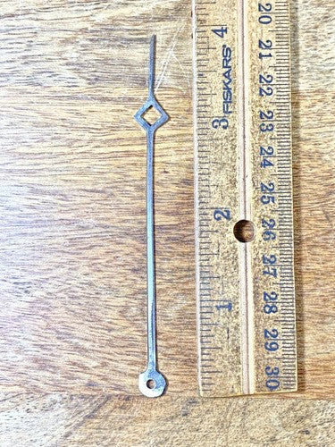 Antique Clock Minute  Hand 4 Inches Long (Arbor Dia 2.56mm) (KD768)