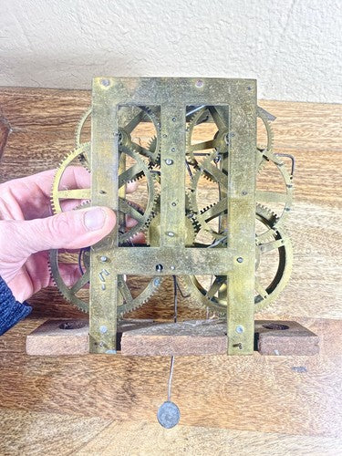 JC Brown Clock Movement (8Day) Hands Post   (KD1448)