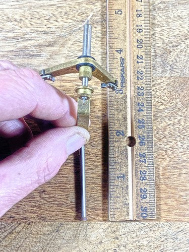 Clock Movement Verge (39.1mm Length, 24.3mm Between Teeth, 0.8mm Pivot) (KD1466)