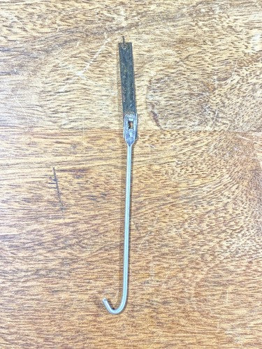 Ingraham (Stamped 11 20) Clock Movement Pendulum Rod And Spring See Pics (K9910)