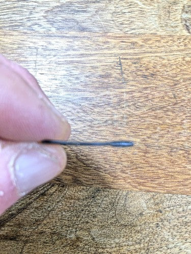 Ingraham (Stamped 5 28) Clock Movement Verge Retainer Clip    (K8587)