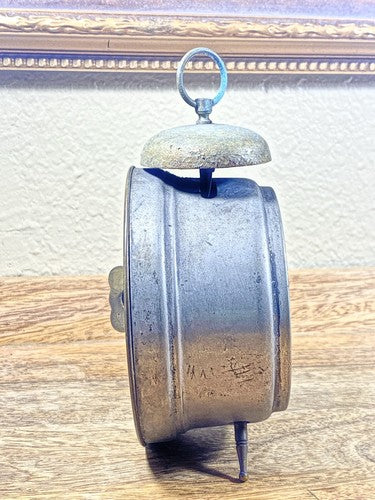 Antique Seikosha Alarm Clock For Parts Or Repair (Time Spring Blown)   (K9965A)