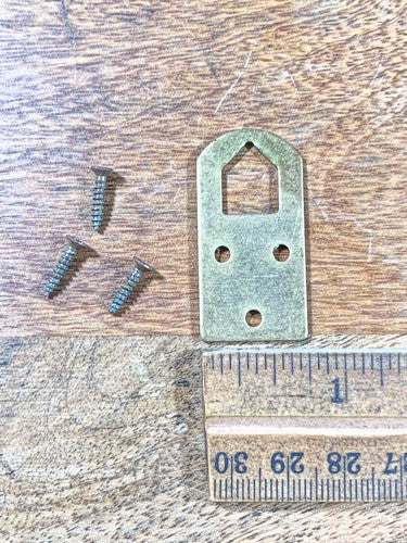 Metal Clock Hanger            (K9622)