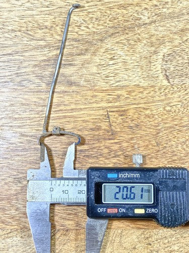 Antique Clock Movement Verge Or Crutch (Measures 20.61mm Between Teeth) (KD564)