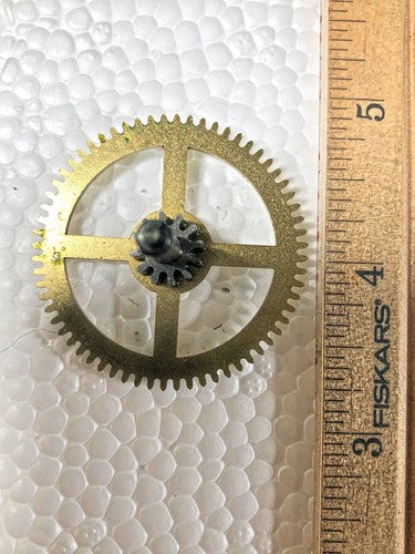 Urgos UW32127B Series Clock Movement Chime Side 2nd Wheel     (K8845)