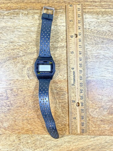Rare 1980's Casio F-88W Watch (Parts/Repair or Battery? ) (KD171)