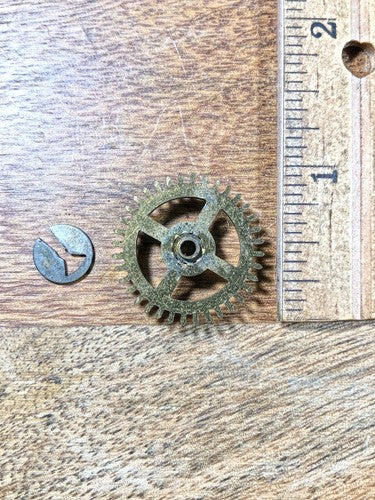 Heirloom Clock Movement Minute Wheel (See Pics To ID Mvmt) (K8901)