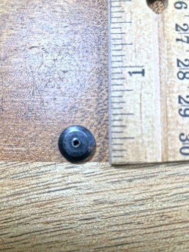 NOS Hands Nut, Fits Old Urgos UW6 Series Clock Movements    (K8079)