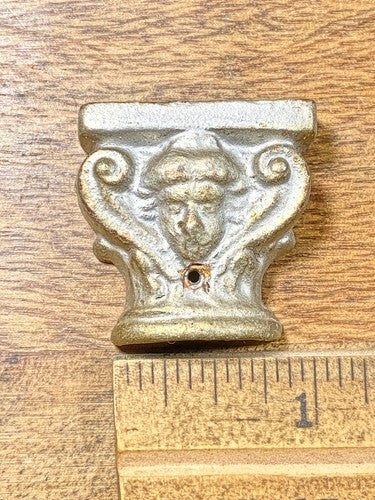 Large Old Clock Column Top Or Capitol (K9791)