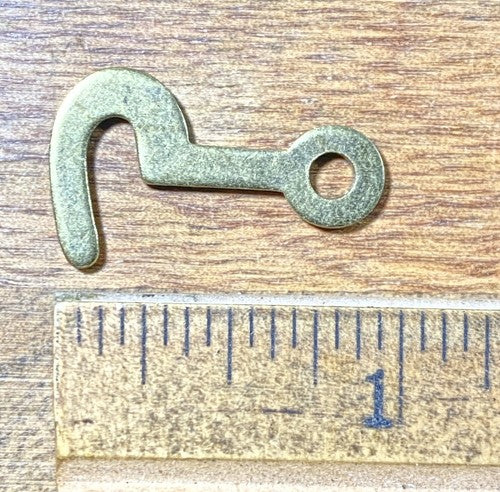 Old Clock Door Latch            (KD434)