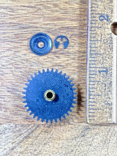 Regula E. Schmeckenbecher Cuckoo Clock Movement MinuteWheel    (KD1455)