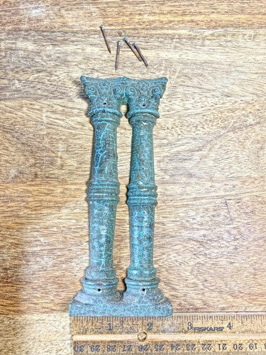 Mantel Clock Columns    (KD2255)