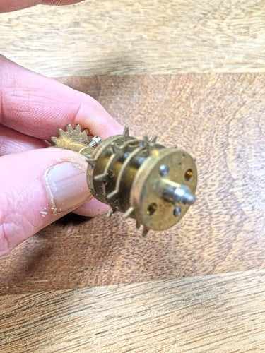 Urgos UW6 Series Clock Movement Chime Drum (See Pics To ID Mvmt)    (K8105)