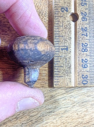Old Clock Door Knob (26.11mm Dia, 16.91mm Tall, 8.30mm Dia Shaft)   (KD515)