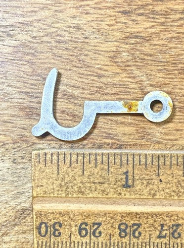 Old Clock Door Latch            (KD320)