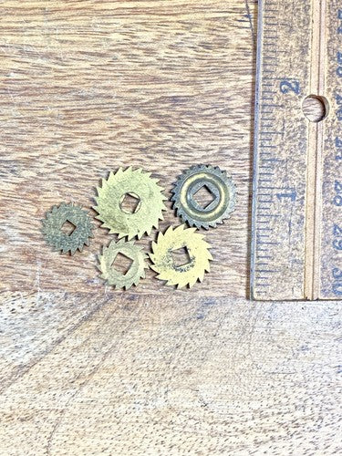 Assorted Lot Of Old Clock Movement Click Wheels (Lot Of 5) (KD2110)
