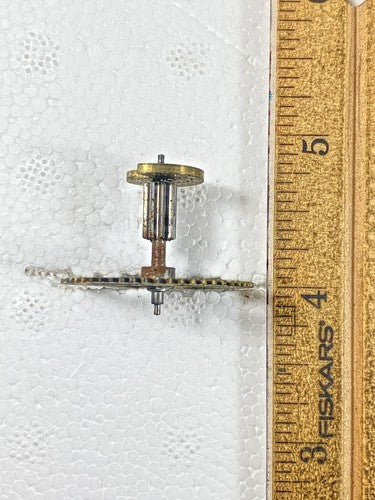 GM Angem Cuckoo Clock Movement Strike Side 2nd Wheel        (KD1368)